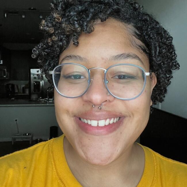 Babysitter in San Antonio: Amber