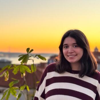 Babysitter in Cascais: Sophia