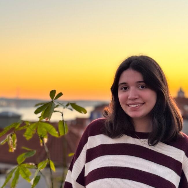 Babysitter em Cascais: Sophia