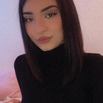 Baby-sitters à Ivry-sur-Seine: Melina