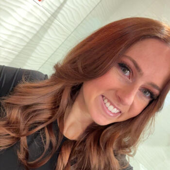 Babysitter in Boulogne-sur-Mer: Éva