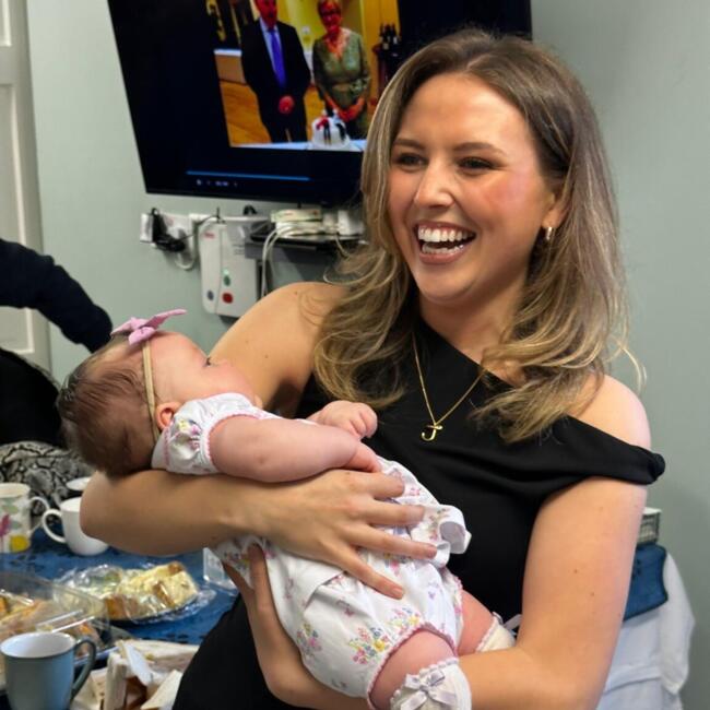 Babysitter in Dublin: Juliette