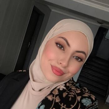 Babysitter in Épinay-sur-Seine: Naila