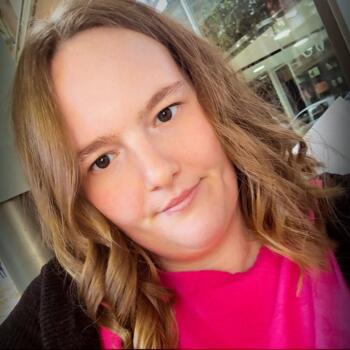 Babysitter in Calais: Laura