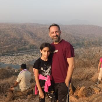 बंगलौर में आया की नौकरी: बेबीसिटिंग से जुड़े काम Fahad