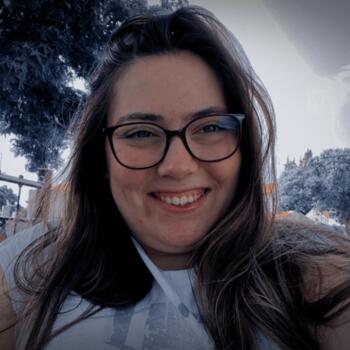 Babysitter em Santa Cruz do Bispo: Tânia