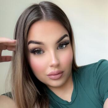 Babysitter in Bergen: Clara