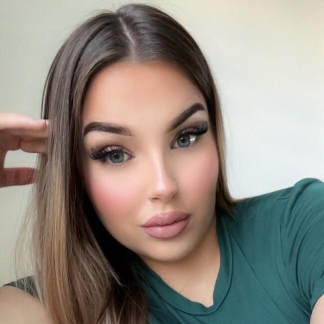 Babysitter in Bergen: Clara