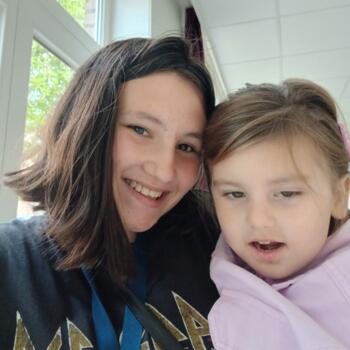 Babysitter in Ostende: Kyra