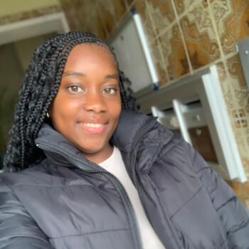 Childminder in Odivelas: Carlene