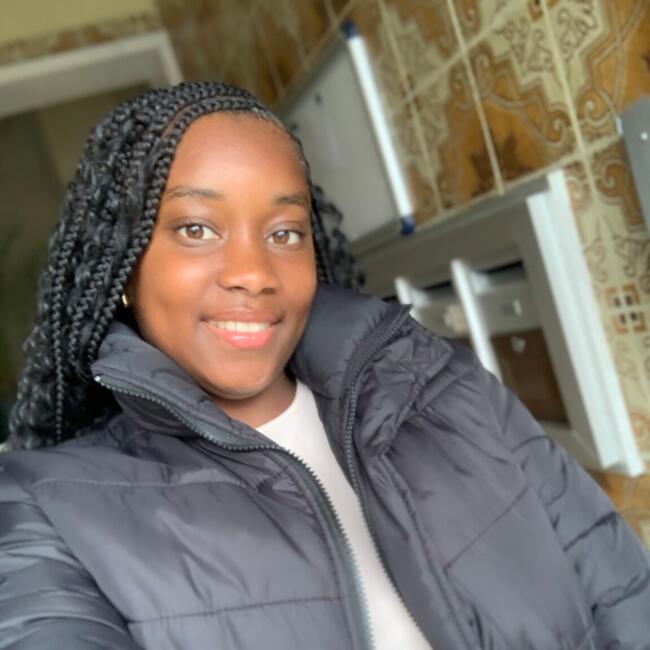 Childminder in Odivelas: Carlene