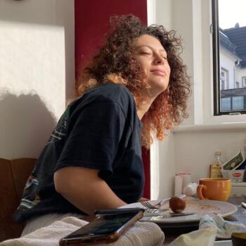 Babysitter in Saint-Médard-en-Jalles: Maéva