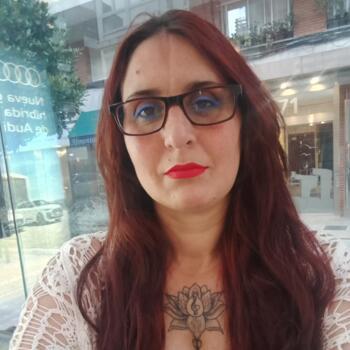 Δουλειά για babysitter στην περιοχή Gijón: δουλειά φύλαξης παιδιών Inés