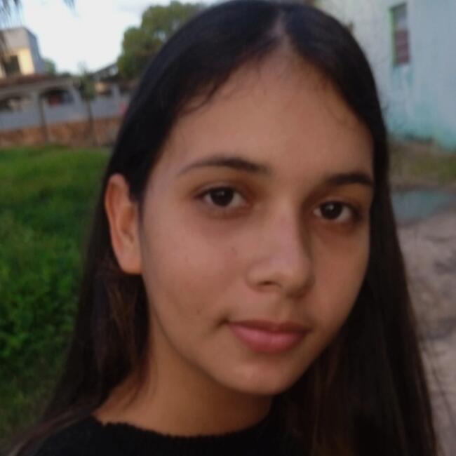 Babysitter in Belém: Emanuelly