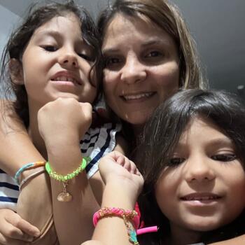 Trabajo para niñera en Panamá: trabajo para niñera Grezly