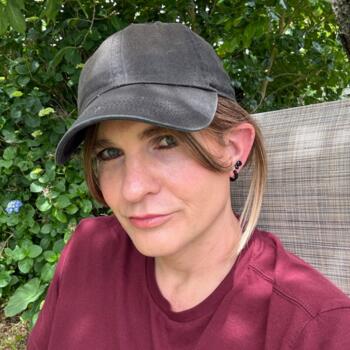 Babysitting job in Lower Hutt: babysitting job Alex