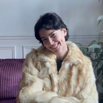 Babysitter in Paris: Rosanna