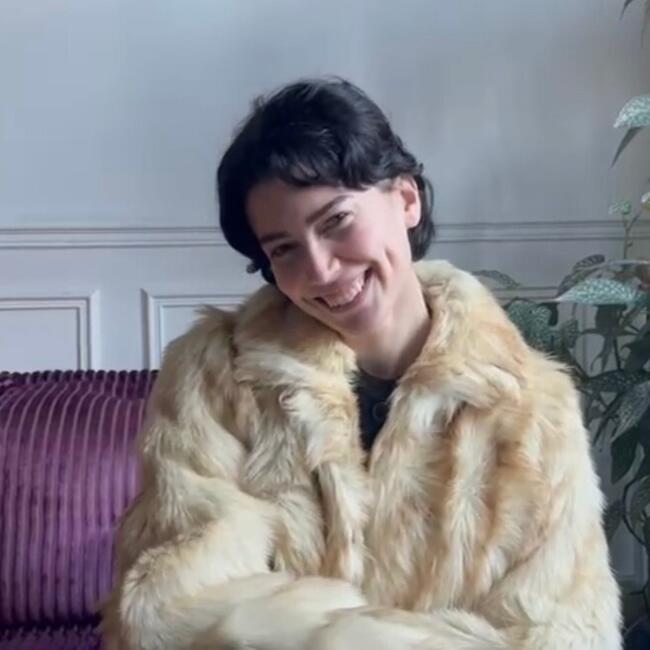 Babysitter in Paris: Rosanna