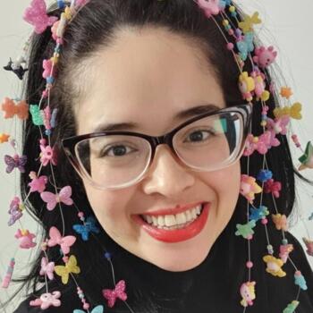 Babá em Goiânia: Joelma