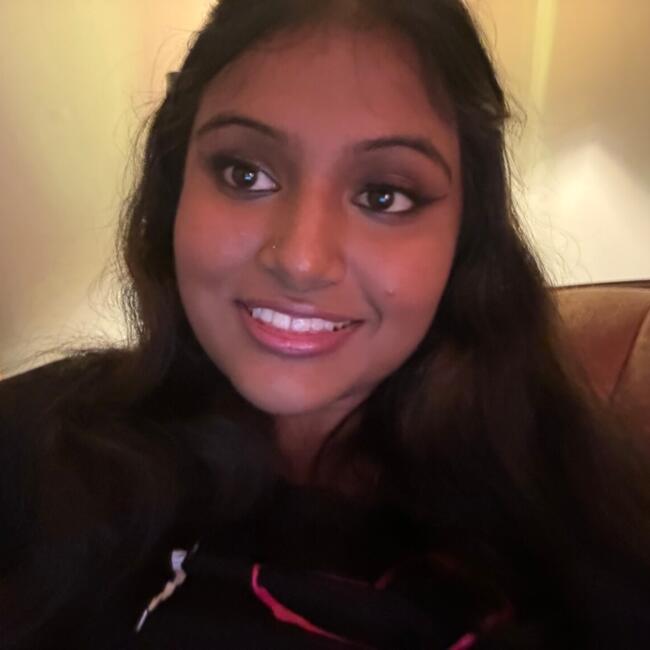 Baby-sitter in Ottawa: Riya