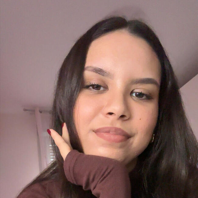 Babysitter in Milan: Hiba