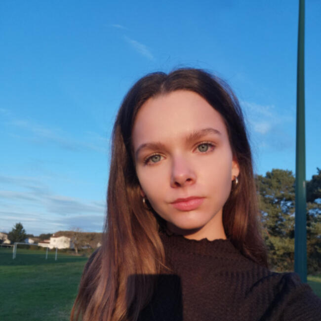 Babysitter in Paris: Cléa
