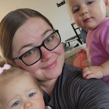 Babysitting job in Maricopa: babysitting job Cheyenne