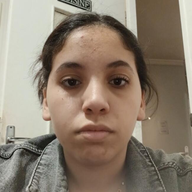 Babysitter in Lyon: Sakina
