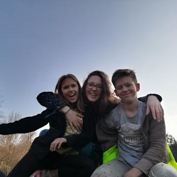 Varuška (Postojna): Karin