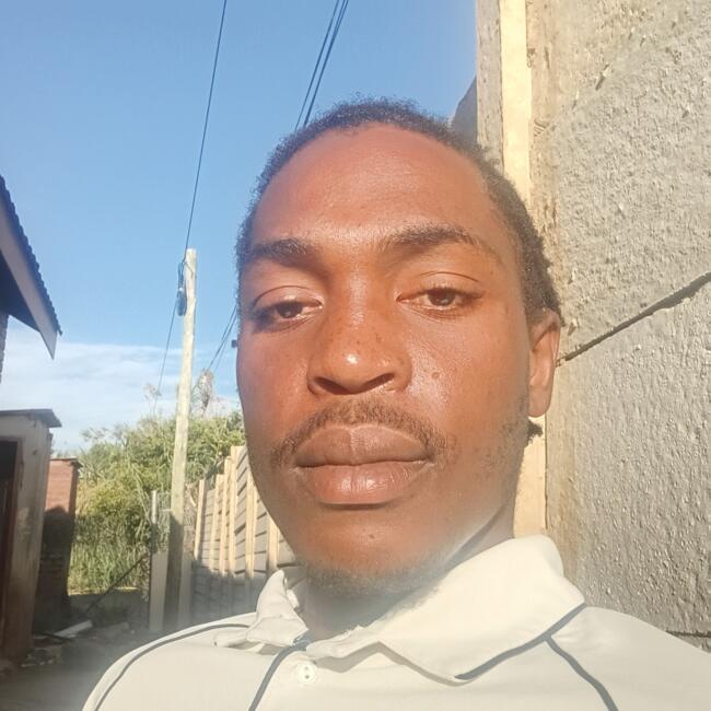 Babysitter in Mahikeng: Alfred Jr. Neo