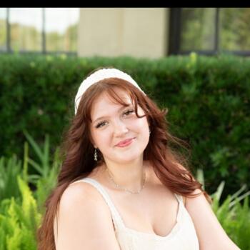 Babysitter in Corpus Christi: Natalie