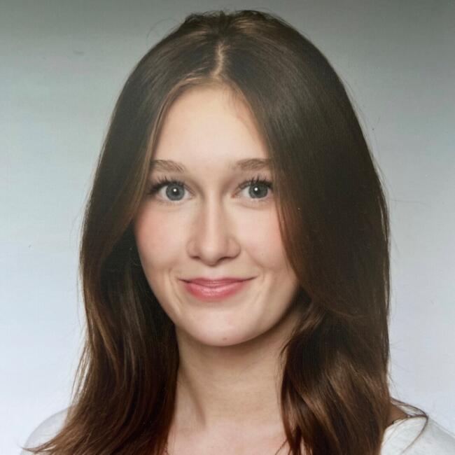Babysitter in Sankt Leonhard am Forst: Valerie