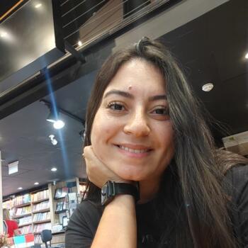 Babysitter in Vila Velha: Beatriz