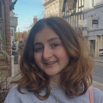 Babysitter in Portsmouth: Grace