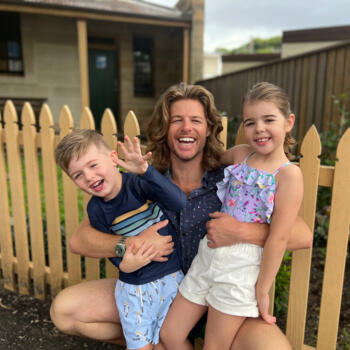 Nanny job in Sydney: babysitting job Douglas