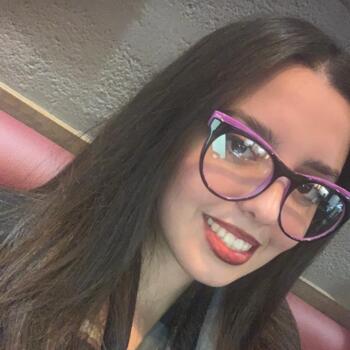 Babysitter in Casablanca: Houda