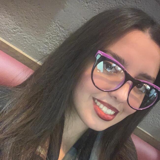 جليسة أطفال في طنجة: Houda