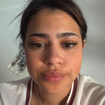 Babysitter Gradignan: Yasmine