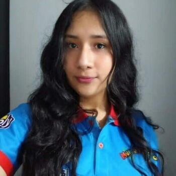 Babysitter in Trujillo: Kathia