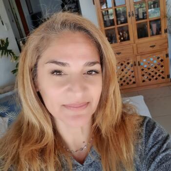 Babysitter στην περιοχή Ικίκε: Andrea