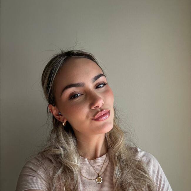 Babysitter in Acharnes: Ηρώ