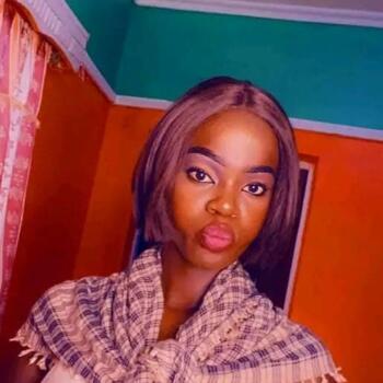 Niñera en Dubái: Elizabeth