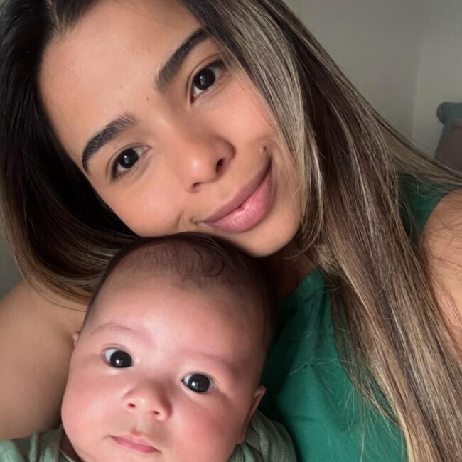 Emprego de babá em Rondonópolis: Bruna