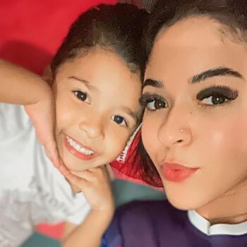 Emprego de babá em Maringá: emprego de babá Thallia