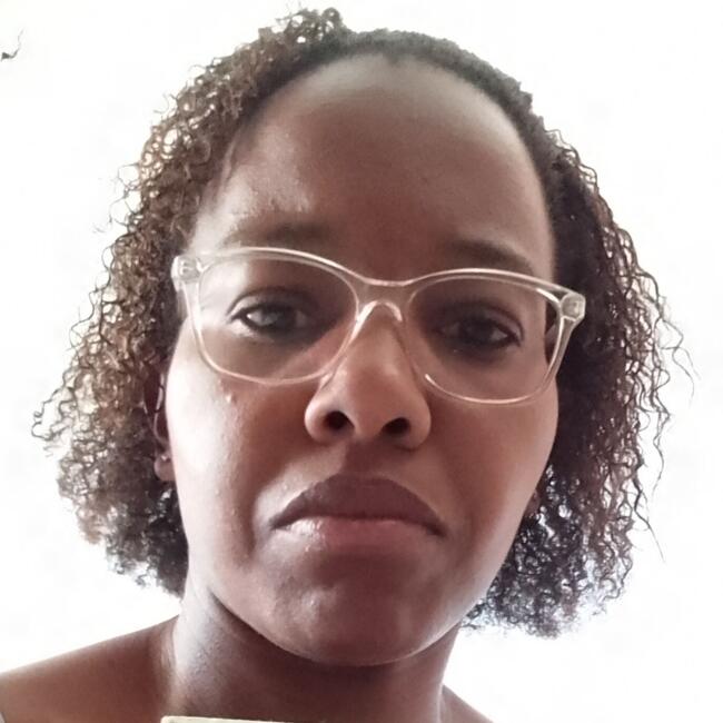 Babysitter in Japeri: Mariana