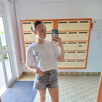 Nounou à Rousson: Lucie