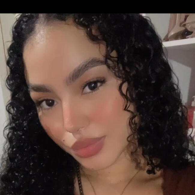 Babá em São Luís: Mirelle