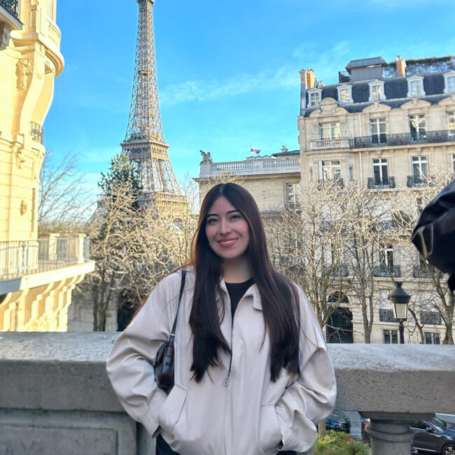 Babysitter in Meudon: Linda Astudillo