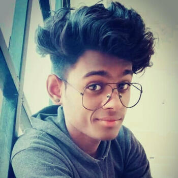 Babysitter in Surat: Rupali