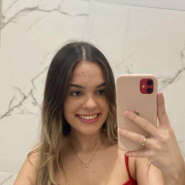 Babá em Nilópolis: Alice emilly